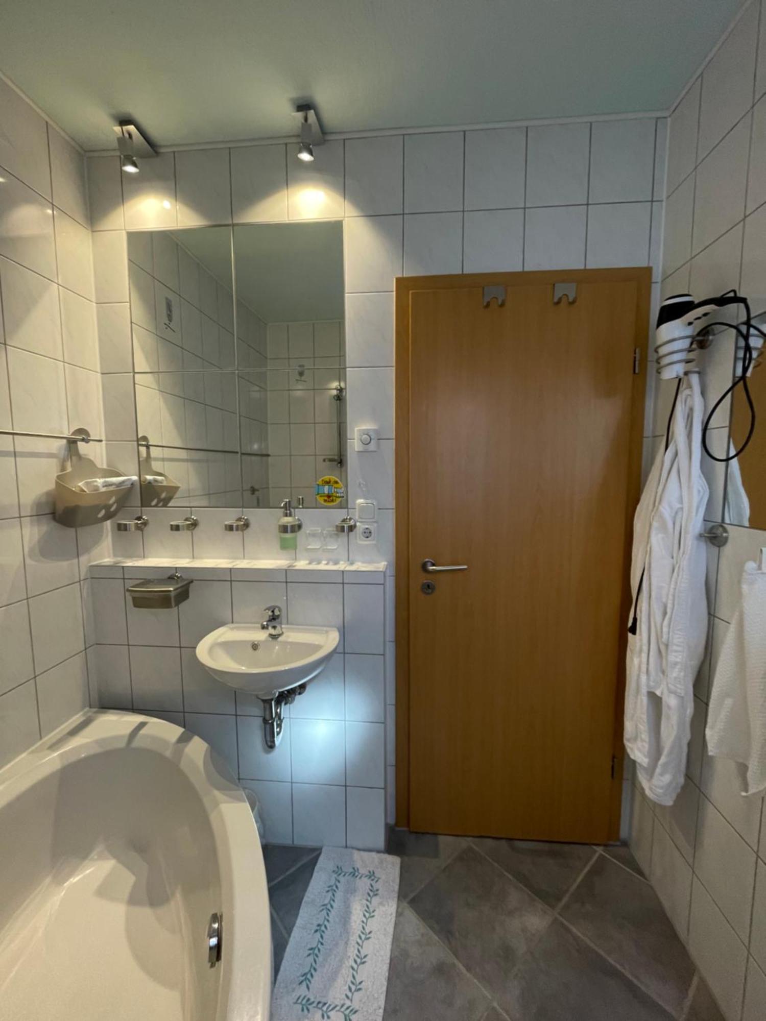 Gemuetliches Haus Im Herzen Des Schwarzwaldes Fuer Bis Zu 9 Personen Елзах Екстериор снимка